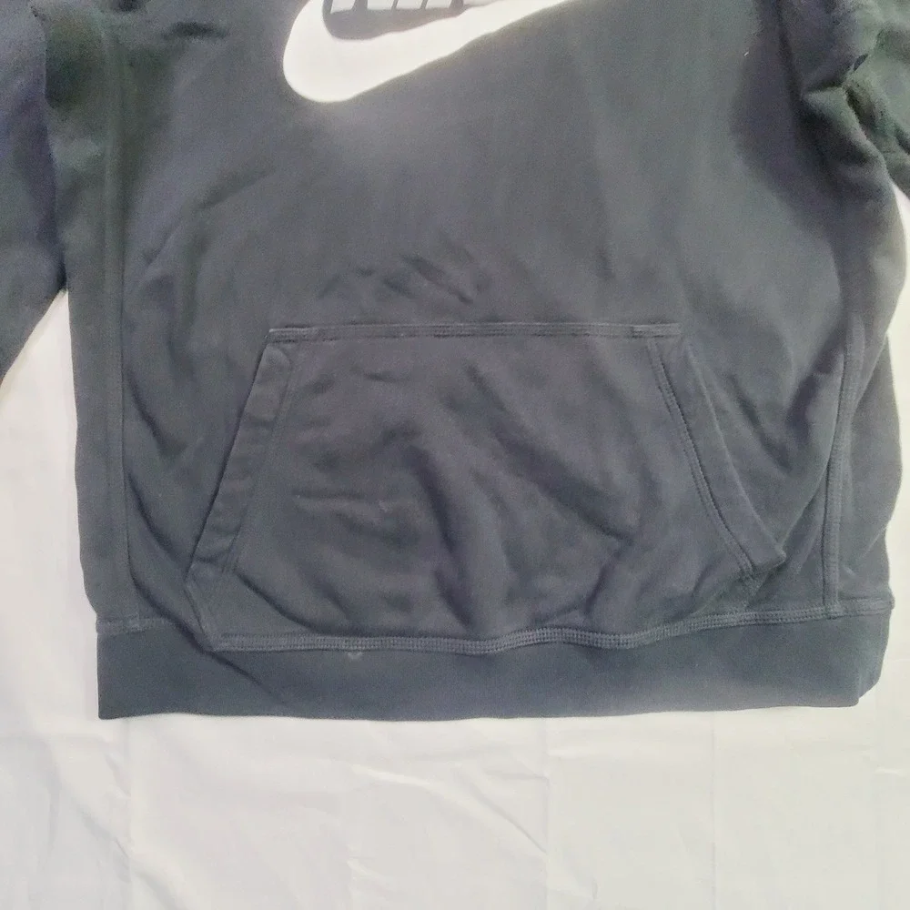 Nike Boys Sportswear Pullover Hoodie Size XL Black Fleece Logo Swoosh B7